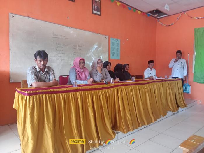 Gelar Pemilihan Pengurus Komite MTs Negeri 5 Muaro Jambi