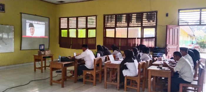 Implementasi Program Pengendalian Gratifikasi, MTsN 5 Gelar Hadiri Zoom Bersama Implementasi Program Pengendalian Gratifikasi, MTsN 5 Gelar Hadiri Zoom Bersama