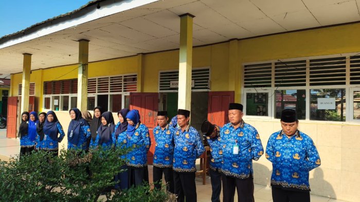 Hari Kebangkitan Nasional, MTsN 5 Muaro Jambi Gelar Upacara Bendera Hari Kebangkitan Nasional, MTsN 5 Muaro Jambi Gelar Upacara Bendera