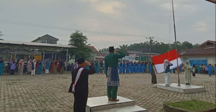 Upacara Bendera, Lagu Selamat Datang di Negeri Sailun Salimbai Menggema
