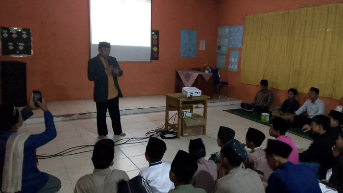 Isra Miraj MTsN 5,  Acara di Isi Dengan Renungan Bersama.