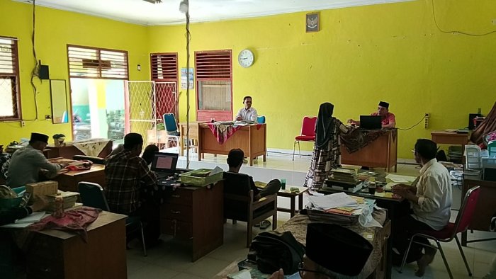 Jelang Tahun Ajaran Baru, MTsN 5 Gelar Rapat Pembagian Beban Kerja Staf dan Guru
