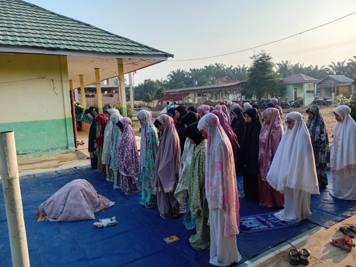 Sholat Dhuha MTsN 5 Muaro Jambi, Bersama Jadikan Budaya