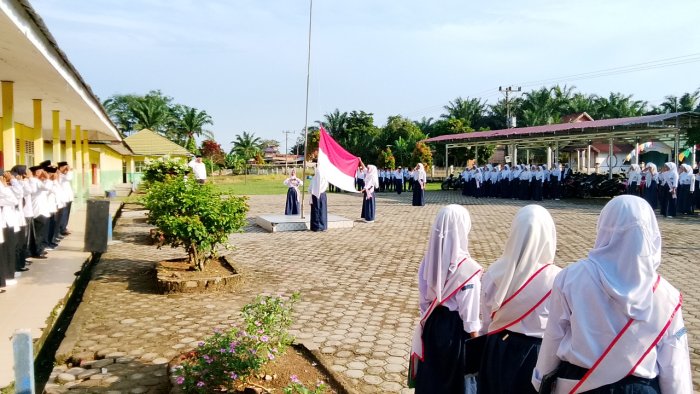 Upacara Bendera, Lagu Nasional Selalu Menggema