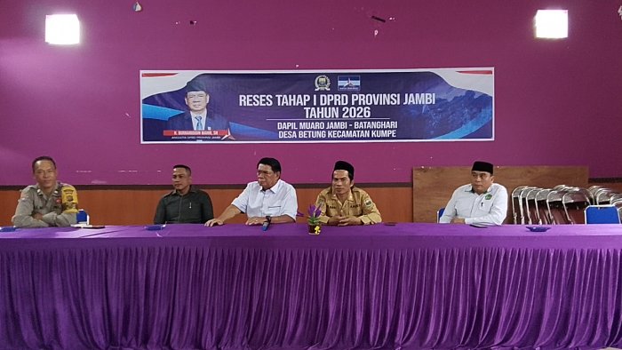 Bawa Usulan Pembangunan Madrasah, Kepala MTsN 5 Hadiri Reses Anggota DPRD Provinsi.