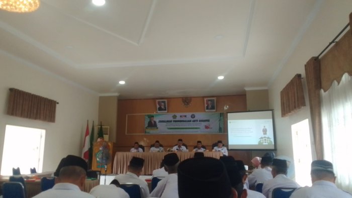 Ikuti Pembinaan, Kepala MTsN 5 Hadir di Kementerian Agama