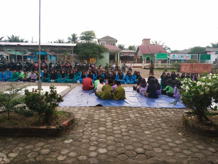Yasinan Jumat Berkah, Bersama Mengharap Rahmat Allah.