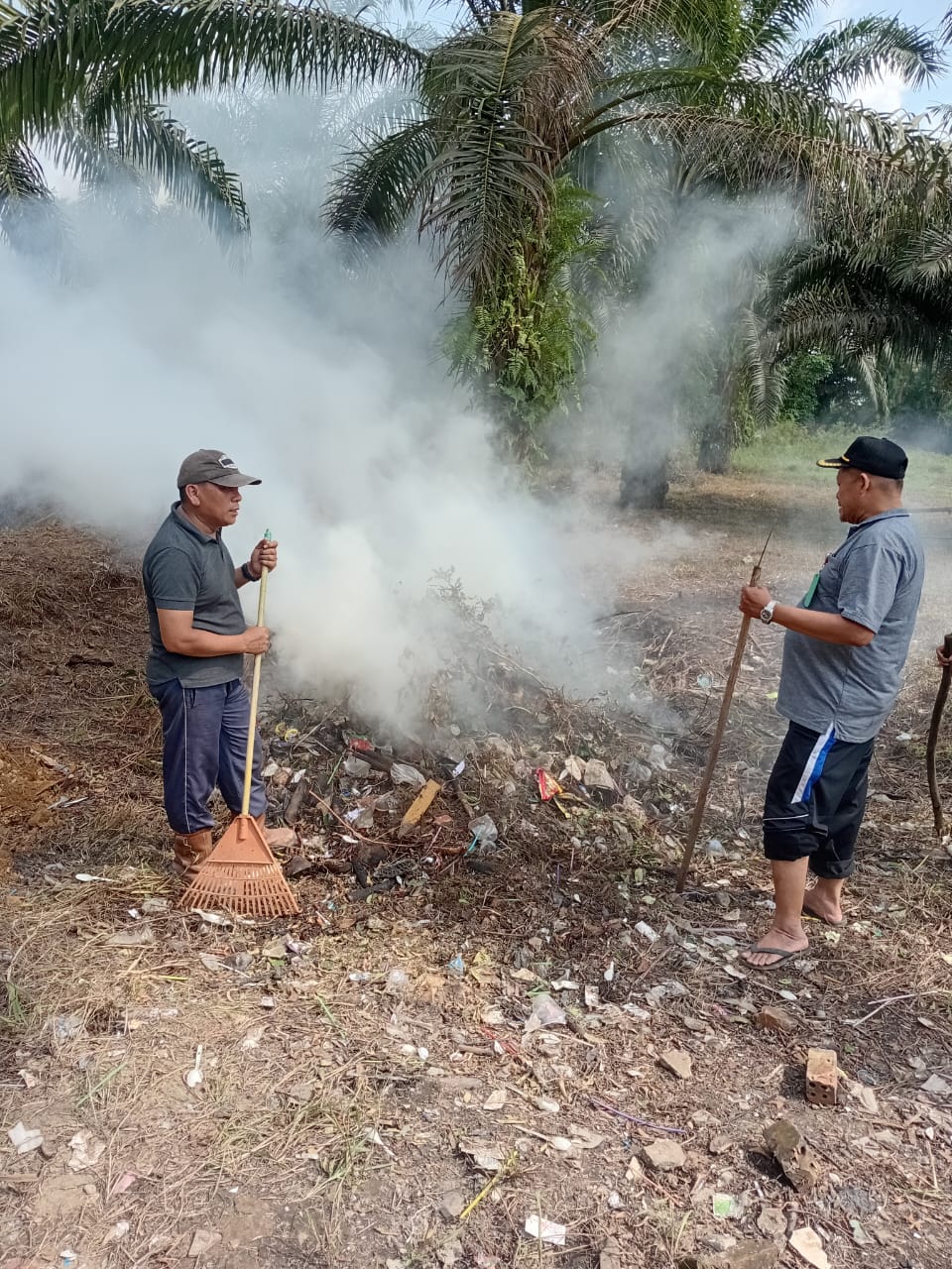 Jumat Berkah, Goro Wujudkan Lingkungan Bersih dan Indah.