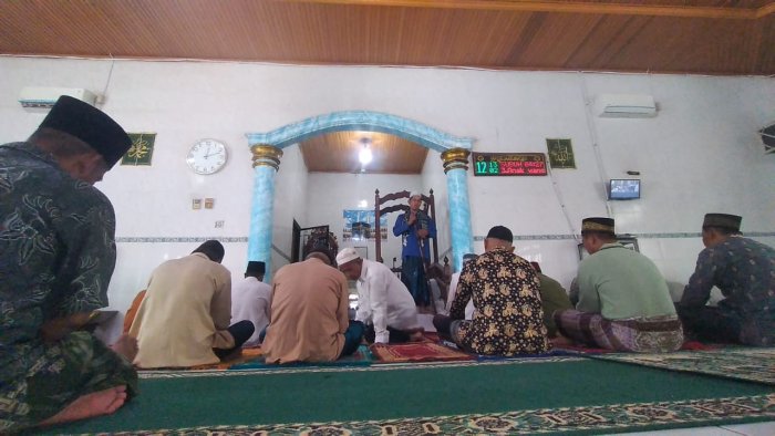 Jumat Berkah, Guru MTsN 5 Sampaikan Khutbah ( Part 1 - Pengantar )