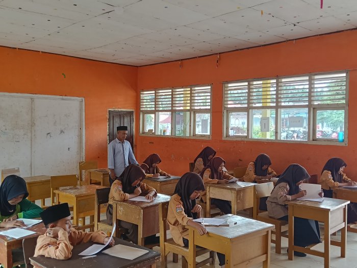 Jelang OMI, MTsN 5 Gelar Seleksi Jelang OMI, MTsN 5 Gelar Seleksi