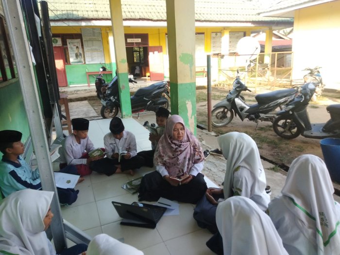 Rts Merianti, S.Pd  : Mengaji Itu Dari Muda Hingga Tua. Bukan Nunggu Tua Baru Mengaji