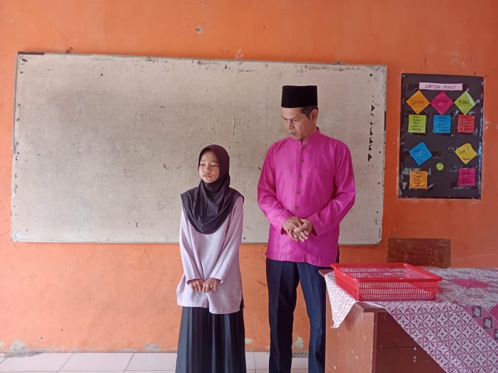 Public Speaking, Melatih Siswa Berani Akting.