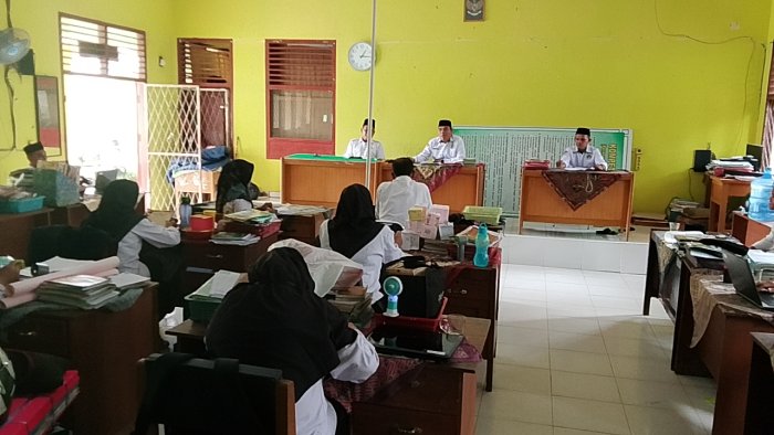 Satukan Persepsi, MTsN 5 Gelar Rapat Koordinasi
