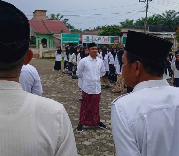 Sumpah Pemuda : Mengenal Sosok Muammar Nurkhalis Akmal,M.Pd, Pemuda Gagah Nan Tangguh
