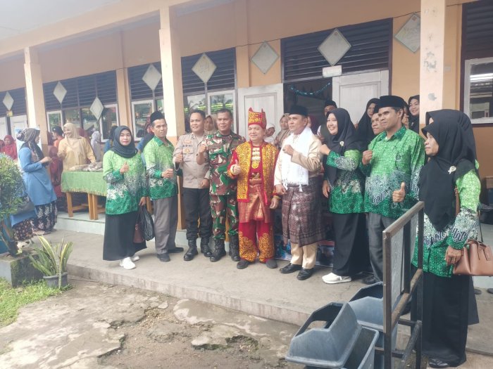 HGN, Kepala Kemenag Muaro Jambi Hadir Hari Pucak