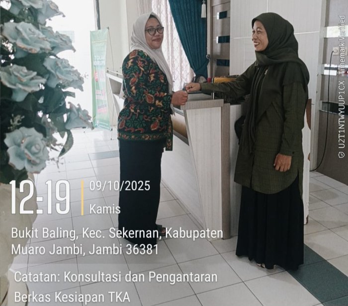 TKA, Noviarti Antar Berkas ke Kemenag Muaro Jambi