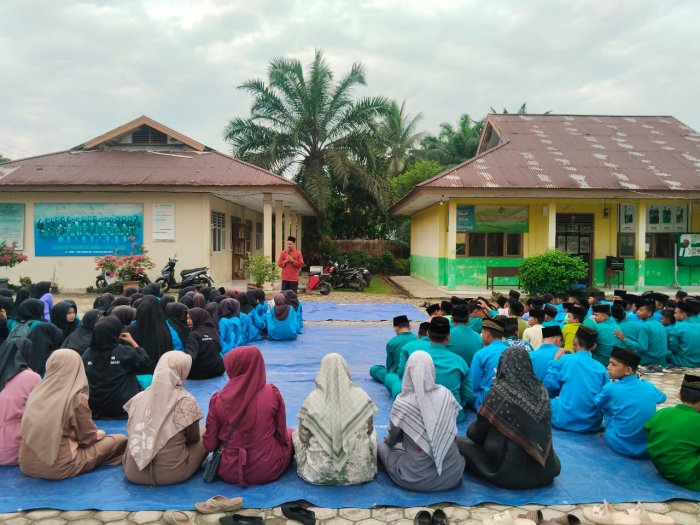 Yasinan Jumat Berkah, Bersama Berdoa Untuk Korban Musibah